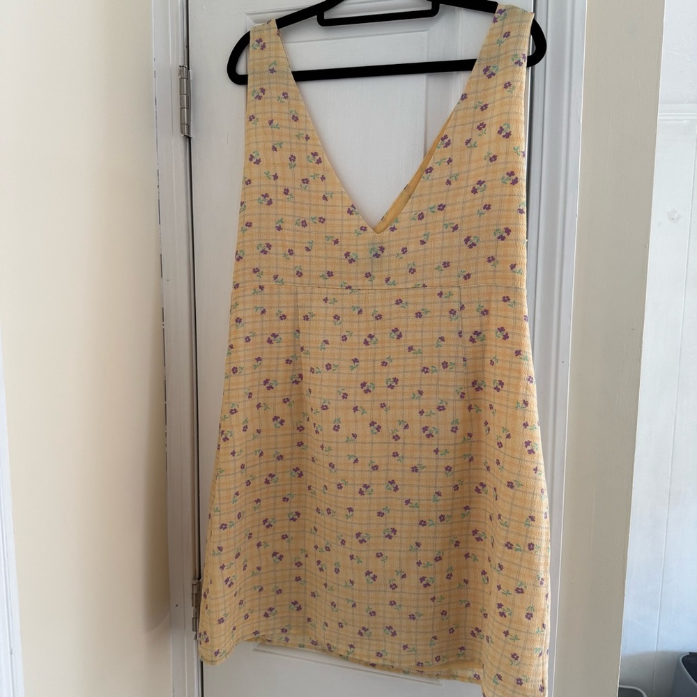 Princess Polly Quincy Mini Dress Yellow Floral - Picture 5 of 5